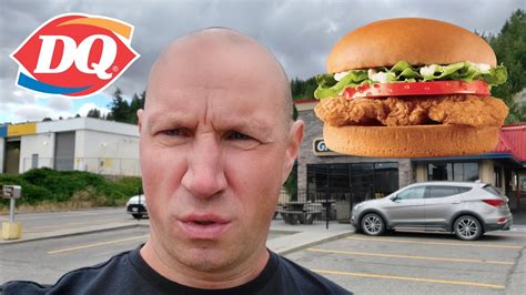 Dairy Queens Crispy Chicken Sandwich Youtube