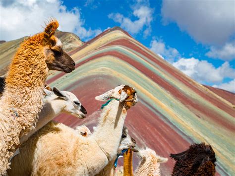 Rainbow Mountain | Mustseespots.com