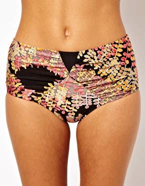 StyleJustEasier Yes You Can Look Hot In High Waisted Bikini