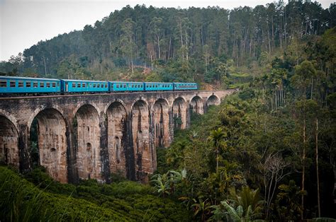 30-DSC_2972-Nine-Arch-Bridge-Train - Exploring Ed