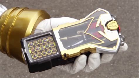 Legendary Silver Morpher Morphin Legacy