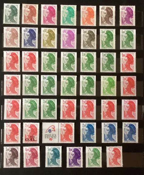 FRANCE LOT Timbres Marianne Liberte Neuf A Voir EUR 12 00