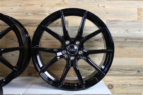 V1 Wheels 18 Zoll Kompletträder Sommerräder Für Audi A3 S3 Rs3 8p 8v Gy