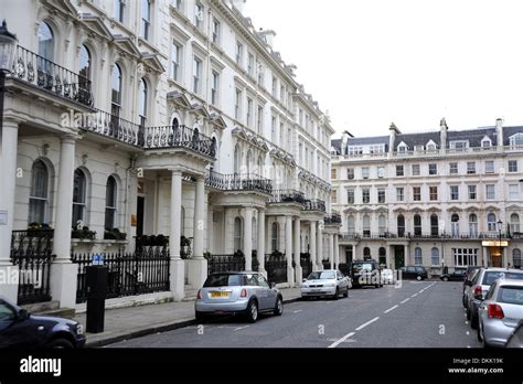 Typical large houses in the Royal Borough of Kensington and Chelsea ...