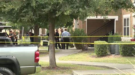 Man Fatally Shot At West Side Apartment Complex Identified