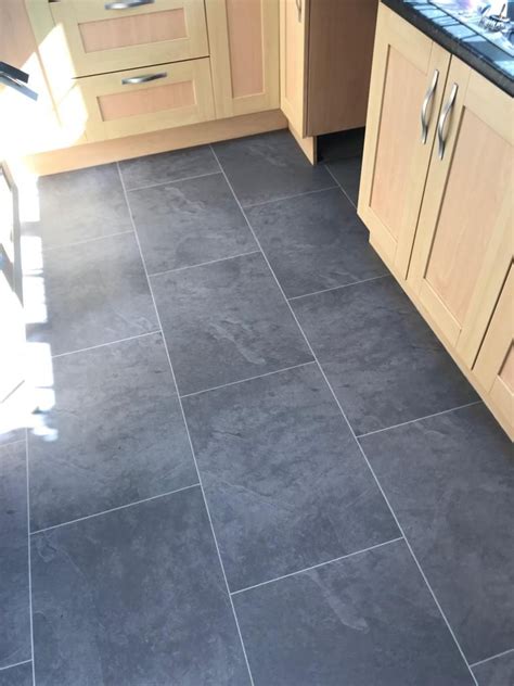 Karndean Art Select Slate Luxury Vinyl Tile Colour Cirrus Lm22 With