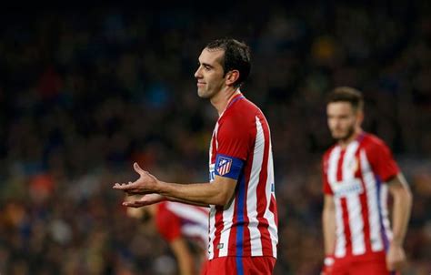 Transfer Godin Reveals Why He Snubbed Manchester United Move Daily