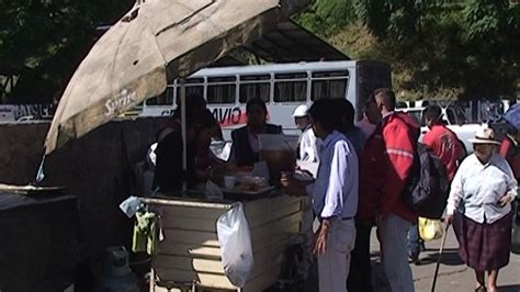 Reordenan Y Controlan A Vendedores Ambulantes