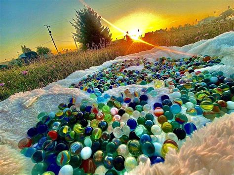 Solve Marbles Jigsaw Puzzle Online With 70 Pieces