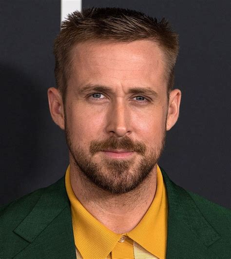 50 Best Ryan Gosling Haircuts - Rocking The Retro Look(2021)