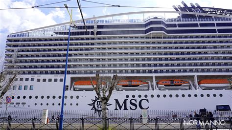 La Nave Da Crociera Msc World Europa A Messina Per L Edizione Di