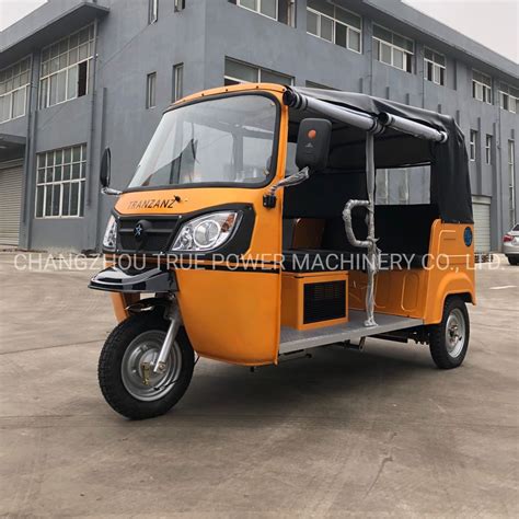 New Gasoline Moto Taxi Passenger Three Wheel Tricycle Tricycle