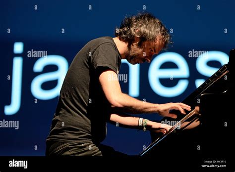 concert pianist  res stock photography  images alamy