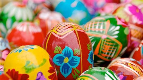 Bonfires & Egg Hunt: Fun Easter Traditions in Germany – German World