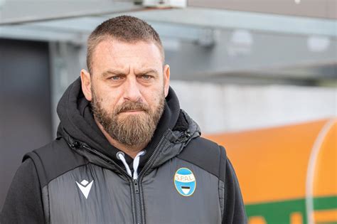 Spal Ufficiale L Esonero Di De Rossi