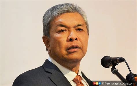 Zahid Mengaku Serah Surat Sokong Anwar Mca Mahu Mohamad Hasan Ganti