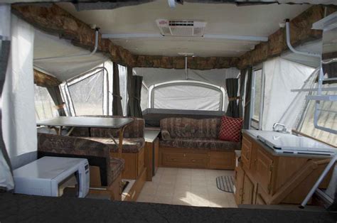 2003 Used Coleman BAYSIDE ELITE Pop Up Camper In Virginia VA