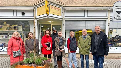 Parken in Nagold Blumenkübel vor der Postfiliale sind für SPD ein