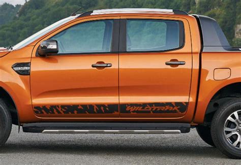 Adesivo Decalcomania Con Grafica A Strisce Laterali Wildtrak Ford