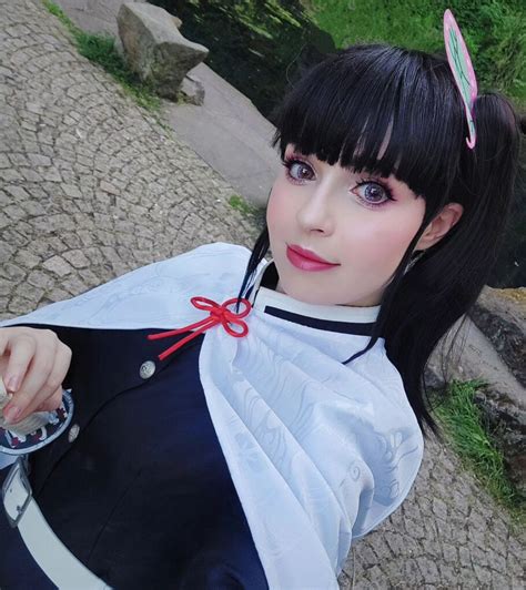 Cosplay Inspirador De Kanao Por Kona Fraubow A Tranquila E Resoluta