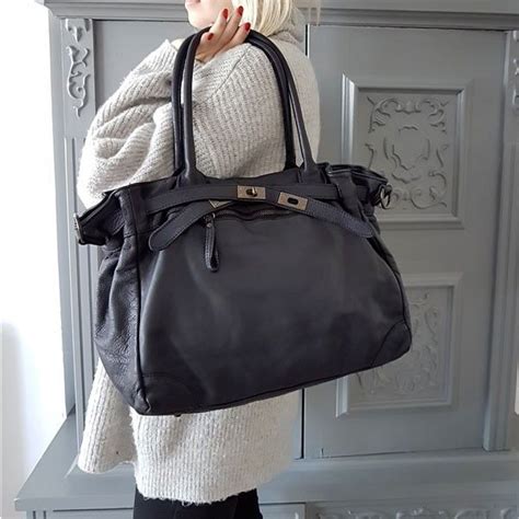 Sac à Main noir Cuir Souple Italien style Vintage Zosha Collection