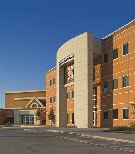 National Construction Solutions Group: Haltom High School