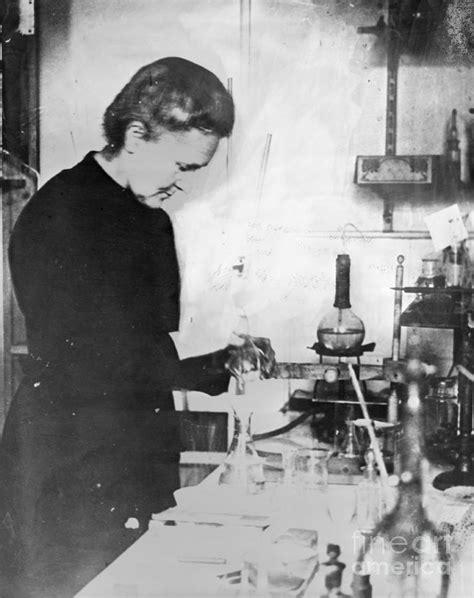 Marie Curie At Work In Her Laboratory Photograph By Bettmann Pixels