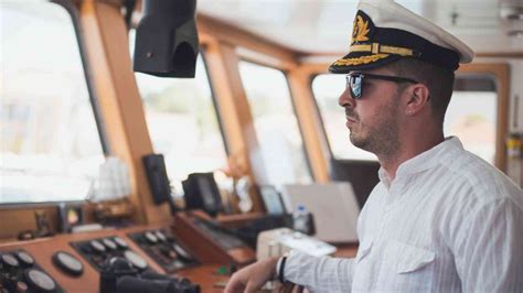 Cruise Ship Captain Salaries in 2025: Everything You Need to Know!