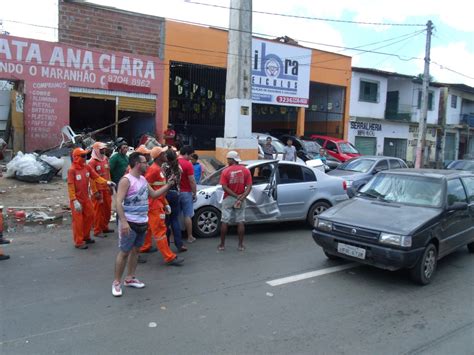 Blog Do Gilberto Lima Imagens De Um Acidente Na Avenida Dos Africanos