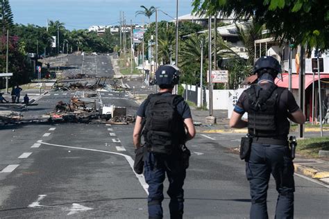 Frankreich Schickt Gendarmen Nach Neukaledonien Brf Nachrichten