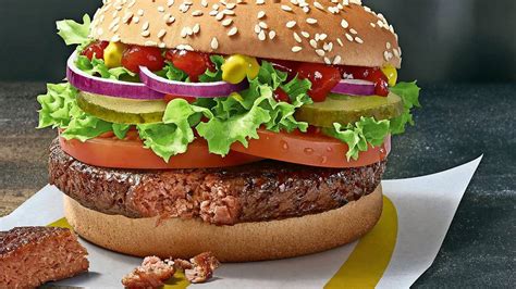 So Schmeckt Der Neue Vegan Burger Von McDonalds