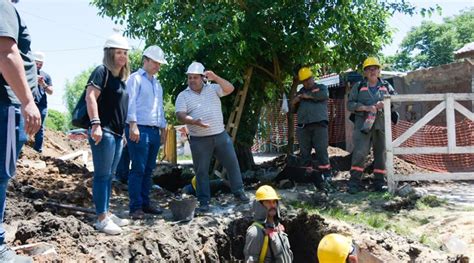 Cascallares supervisó obras de cloacas y agua potable que benefician a