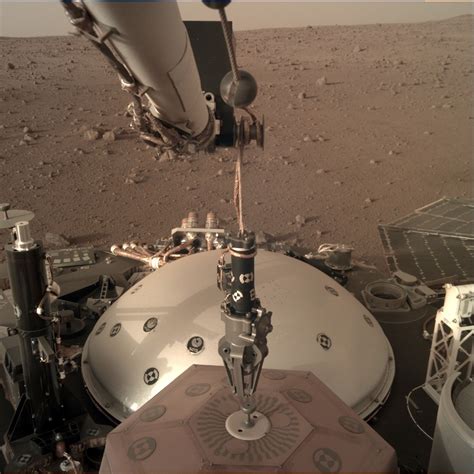 Nasas Insight Lander Plays The Claw Game On Mars For 1st Time Video