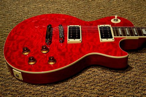 Epiphone Les Paul Classic Red Quilted