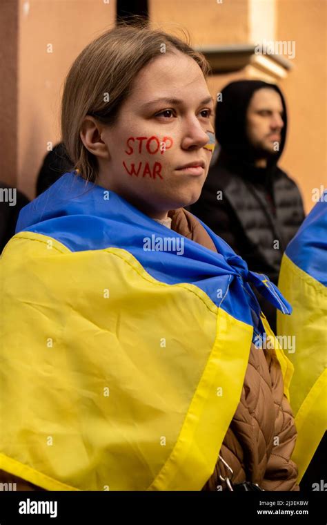 Polen Antikriegsprotest Fotos Und Bildmaterial In Hoher Aufl Sung Alamy