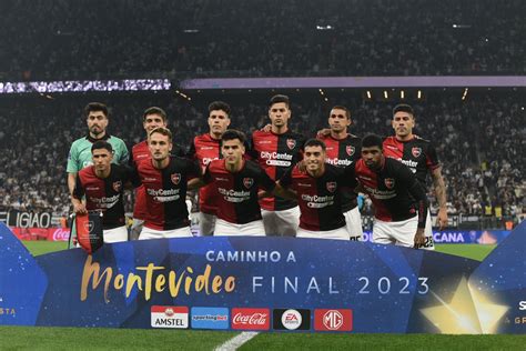 Resumen En Cinco L Neas Corinthians Newell S Planeta Newells