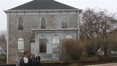 People Saving Places for People | Landmarks Illinois