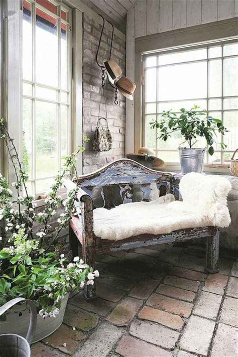 50 Cozy Farmhouse Sunroom Decor Ideas