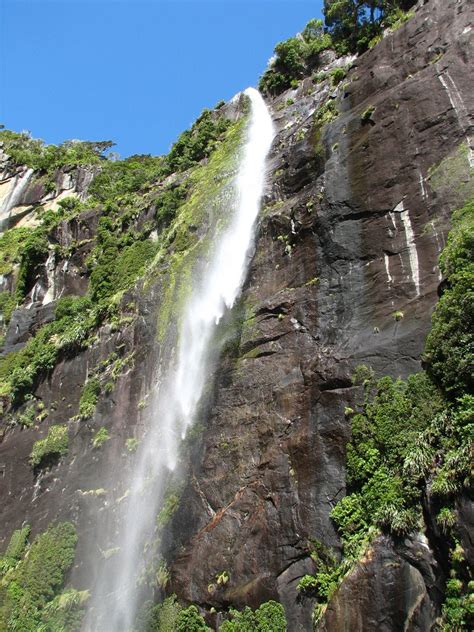 Milford Sound - Waterfall Free Photo Download | FreeImages