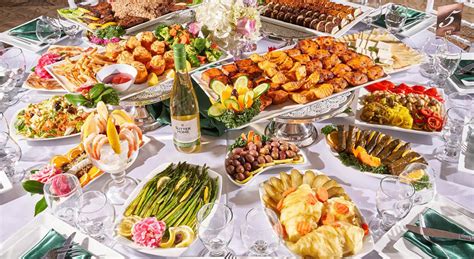 Dining – Avanti Banquet