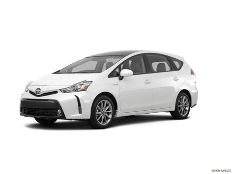 2017 Toyota Prius V Research Photos Specs And Expertise Carmax