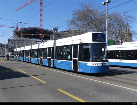 Vbz Tram Be Unterwegs Auf Der Linie In Der Stadt Z Rich Am