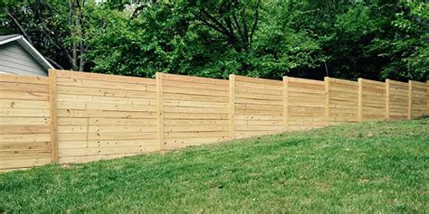 41 Fantastic Privacy Fence On Slope Ideas For Backyard And Garden