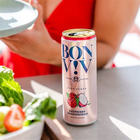 The Best New Canned Alcoholic Drinks Of 2021 Taste Of Home