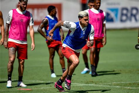 Flamengo finaliza preparação para a final do Carioca contra o