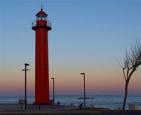 4 de octubre efemérides sobre los faros 3ª parte Los Faros del Mundo