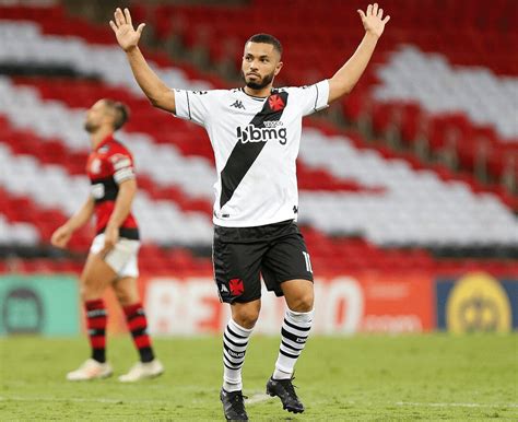 Notícias do Vasco Hoje Morato está otimista para jogo contra o Madureira