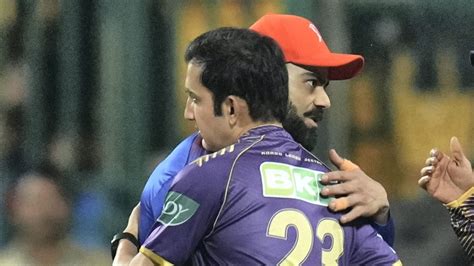 People Are Very Disappointed Virat Kohli On His Hug With Gautam