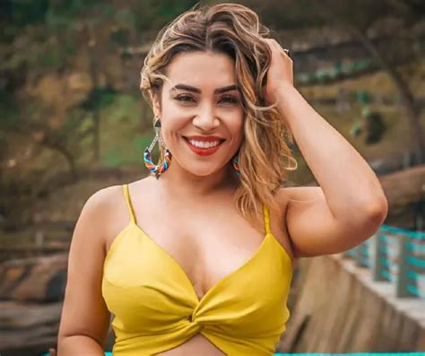 Conhe A A Biografia De Naiara Azevedo Show Sertanejo