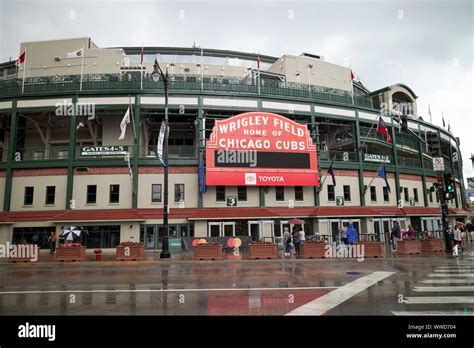 Main Entry Marquee Wrigley Field Home Of The Chicago Cubs Chicago